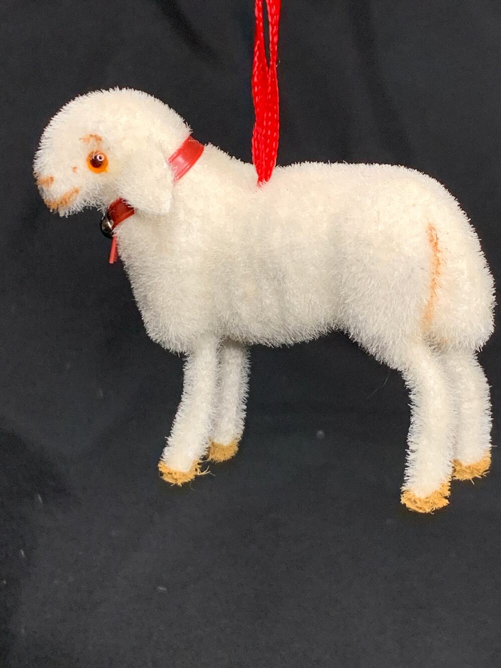 Vintage Wagner Kunstlerschutz Flocked White Lamb Ornament West Germany 1966-83